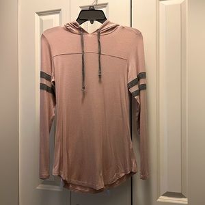 Baby pink lightweight pullover